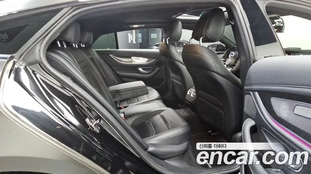 Mercedes-Benz AMG GT 4 двери 43 4MATIC+ — Фото автомобиля 3