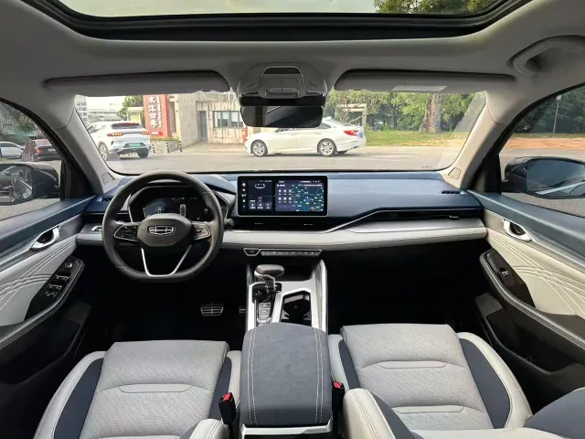 Geely Xingrui — Фото автомобиля 5