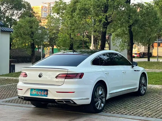 Volkswagen CC — Фото автомобиля 2