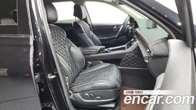 Genesis GV80 2.5T Бензин AWD — Фото автомобиля 11
