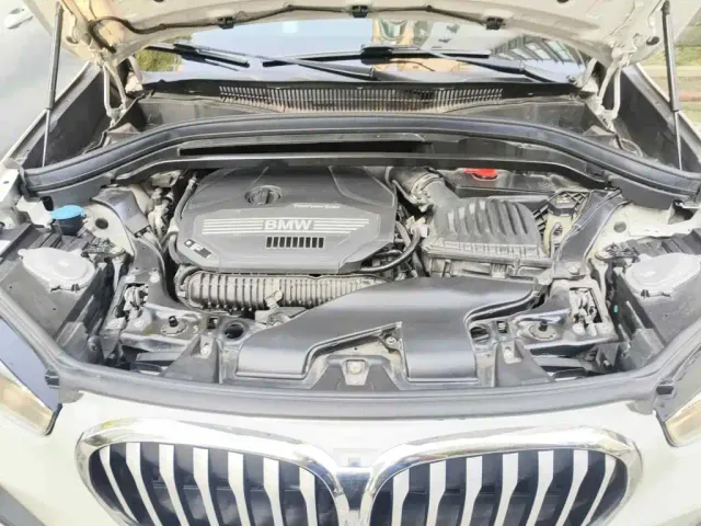 BMW X1 — Фото автомобиля 3
