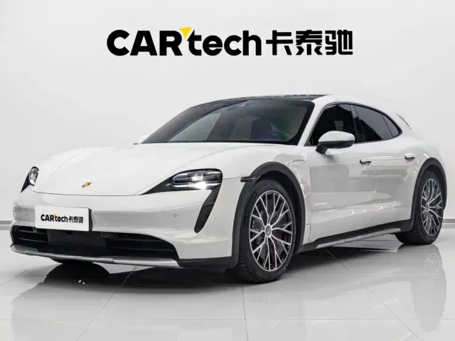 Фотография автомобиля — Porsche Taycan