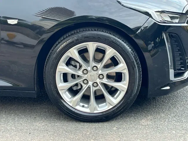 Cadillac CT5 — Фото автомобиля 17