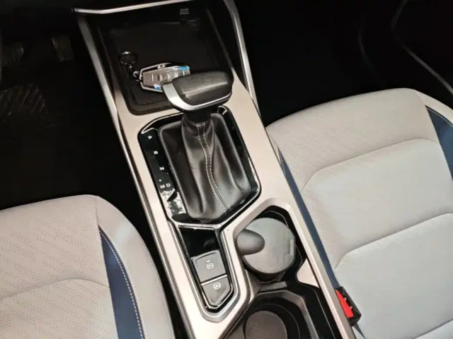 Geely Emgrand — Фото автомобиля 13