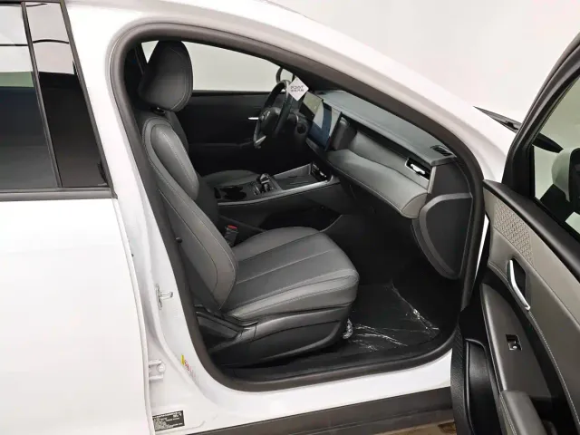 BYD Qin PLUS — Фото автомобиля 12