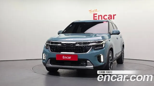 Kia Seltos Новый Seltos Бензин 2.0 2WD — Фото автомобиля 3
