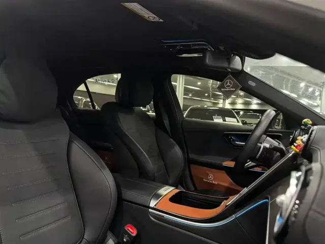Mercedes-Benz C-Class — Фото автомобиля 21