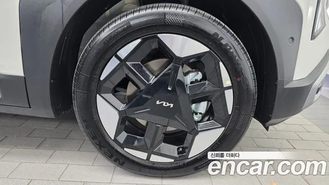 Kia Seltos — Фото автомобиля 6