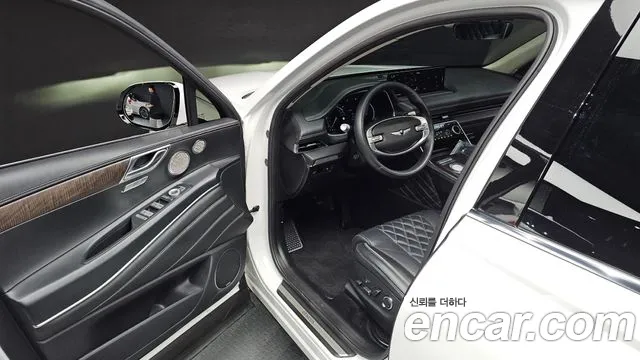 Genesis GV80 — Фото автомобиля 17