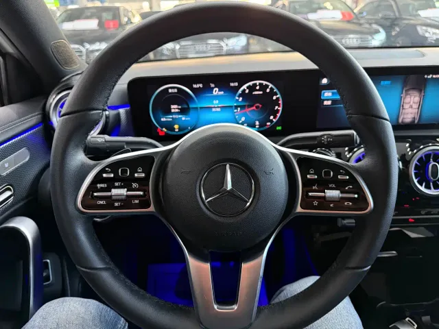 Mercedes-Benz A-Class — Фото автомобиля 18