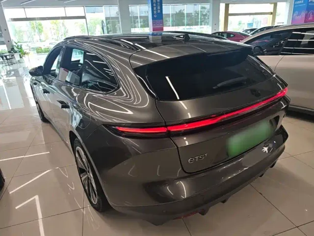 Nio ET5 Touring — Фото автомобиля 4