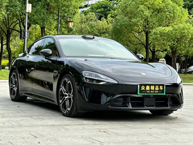 Xiaomi SU7 — Фото автомобиля 3