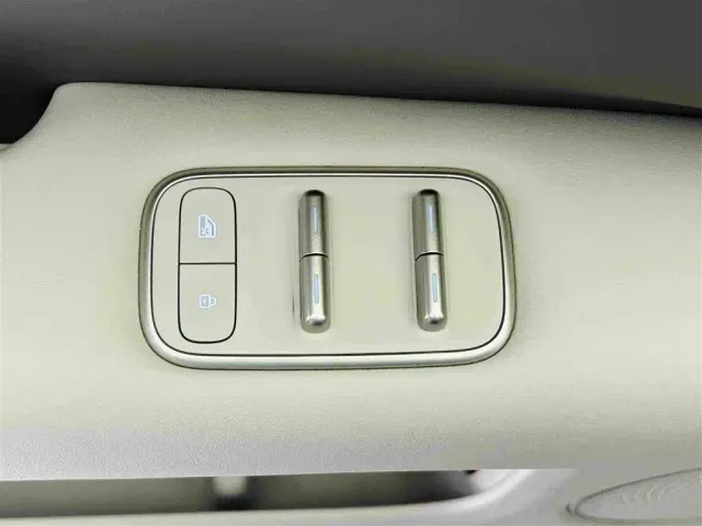 IM Motors LS6 — Фото автомобиля 19