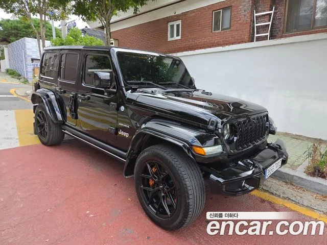 Jeep Wrangler — Фото автомобиля 2