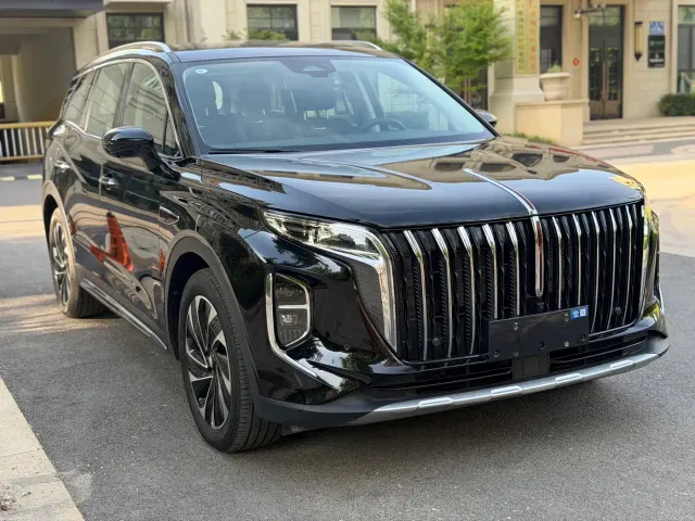 Hongqi HS7 PHEV — Фото автомобиля 3