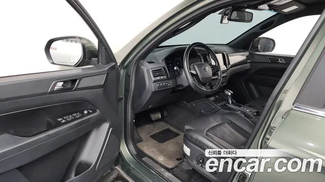 KG_Mobility_Ssangyong Rexton Новый Rexton Sport Khan Дизель 2.2 4WD — Фото автомобиля 10