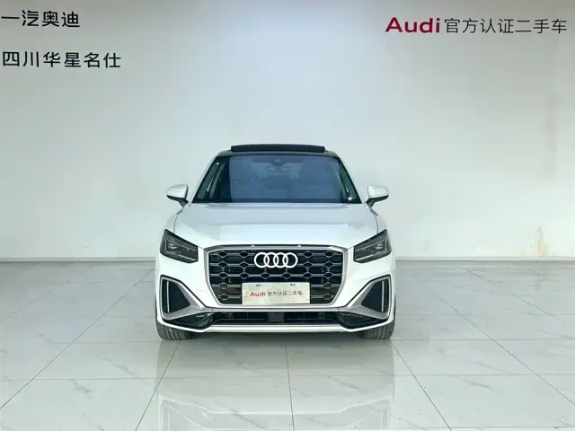 Audi Q2L — Фото автомобиля 2