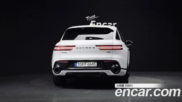 Genesis GV70 2.5T Бензин AWD — Фото автомобиля 4