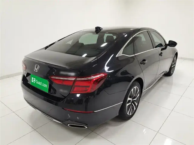 Honda Inspire — Фото автомобиля 4