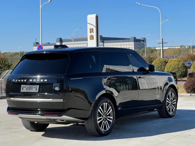 Land Rover Range Rover — Фото автомобиля 18