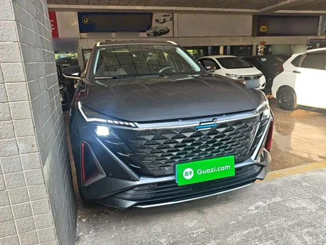 Changan Z6 — Фото автомобиля 21