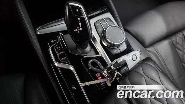BMW 5-Series 5 серия (G30) 530i xDrive M Sport — Фото автомобиля 8