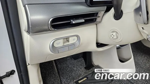 Genesis GV60 — Фото автомобиля 27
