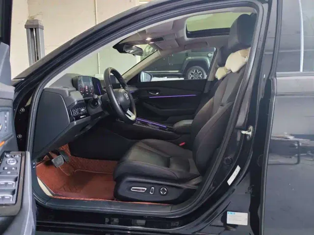 Honda Accord — Фото автомобиля 4
