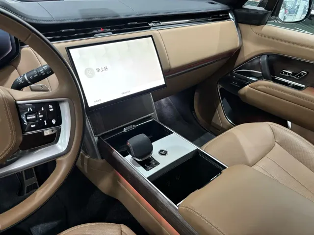 Land Rover Range Rover — Фото автомобиля 7