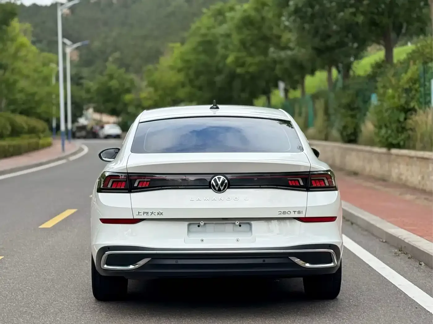 Volkswagen Lamando 2022 Lamando L 280TSI DSG Cool Edition — Фото автомобиля 6