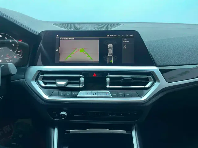 BMW 3 Series — Фото автомобиля 12