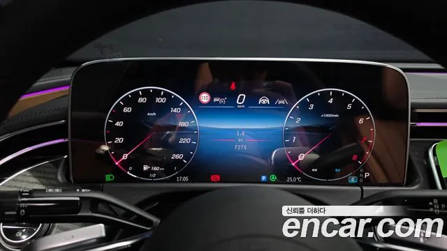 Mercedes-Benz E-Class — Фото автомобиля 8