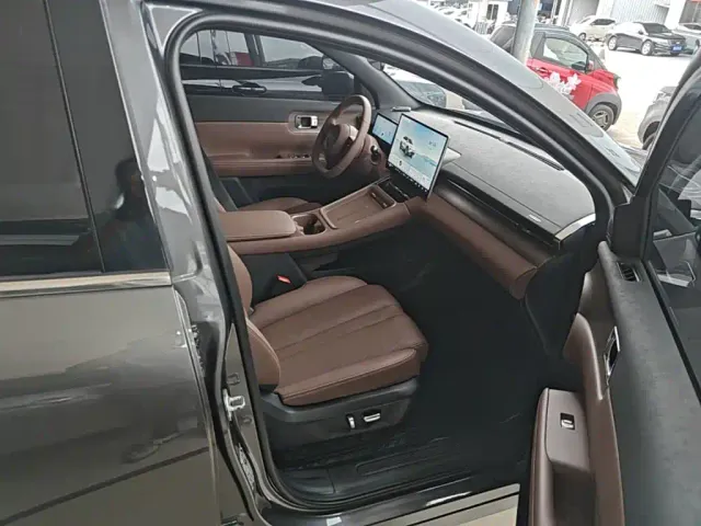 Wuling Starlight S — Фото автомобиля 24