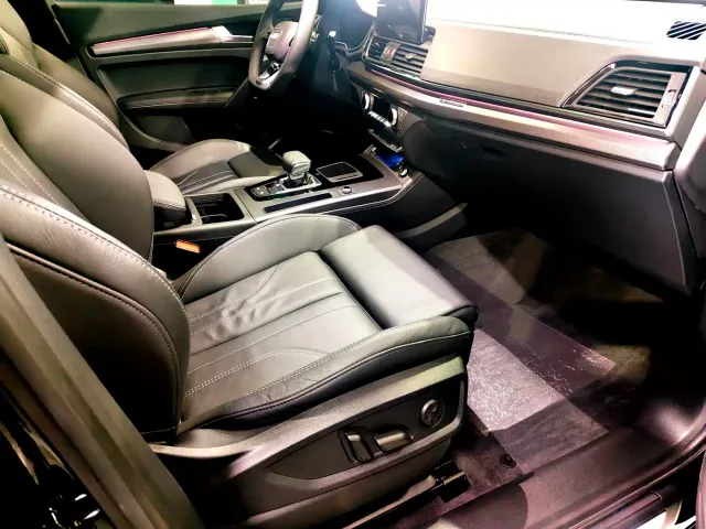 Audi Q5L — Фото автомобиля 13