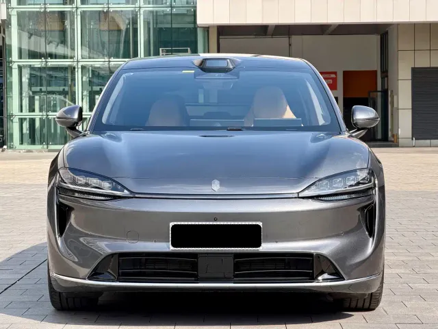 Luxeed R7 — Фото автомобиля 3