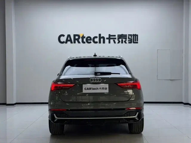 Audi Q3 — Фото автомобиля 5