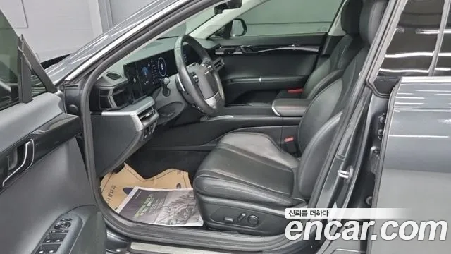 Hyundai Grandeur Grandeur (GN7) 2.5 Бензин 2WD — Фото автомобиля 10