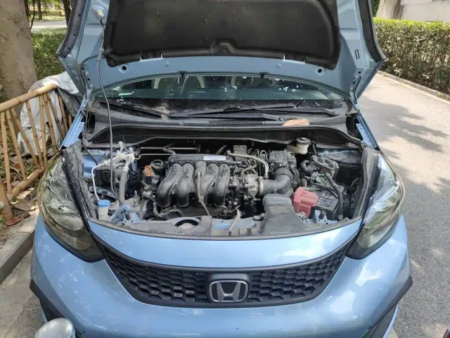 Honda Fit — Фото автомобиля 10