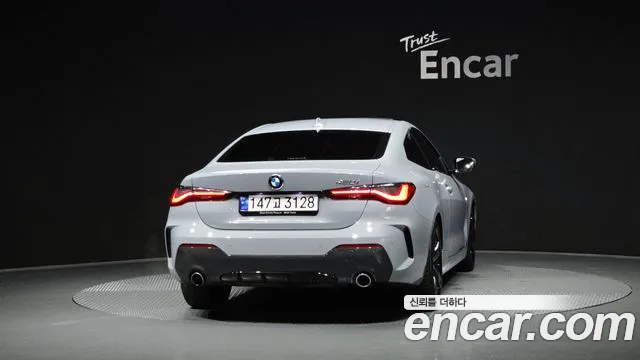 BMW 4-Series 4 серия (G22) 420i M Sport Performance Купе — Фото автомобиля 4