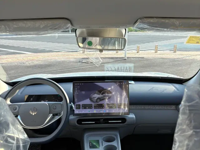 Leapmotor A10 — Фото автомобиля 9