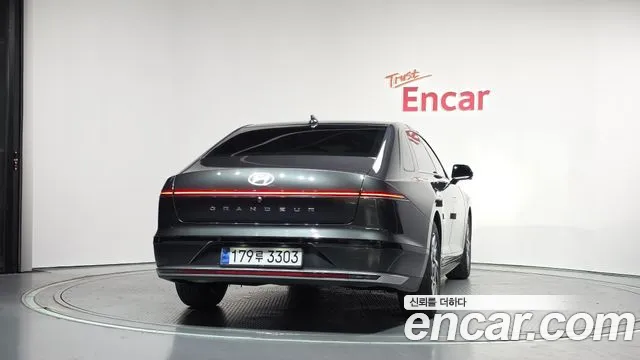 Hyundai Grandeur GN7 — Фото автомобиля 4
