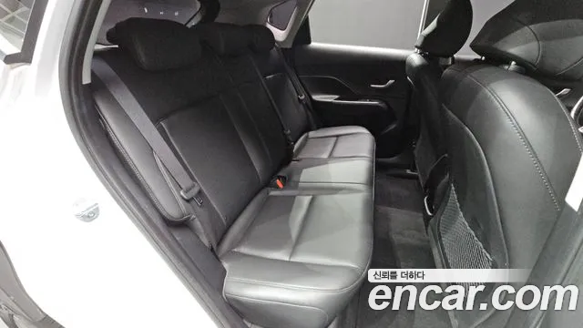 Hyundai Kona SX2 — Фото автомобиля 17