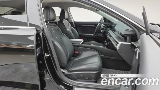 Hyundai Grandeur GN7 — Фото автомобиля 11