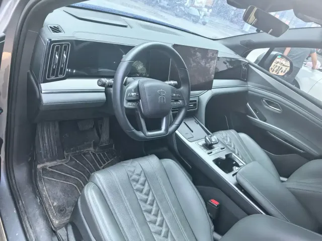 BYD Song L DM-i 2025 Smart Drive Edition 112km Surpassing — Фото автомобиля 4