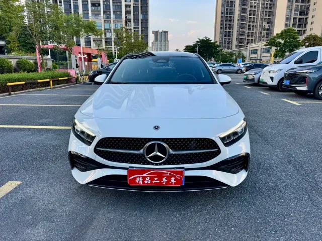 Mercedes-Benz A-Class — Фото автомобиля 6