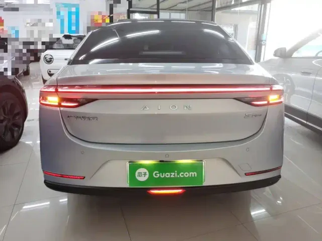 GAC Aion S Plus — Фото автомобиля 5