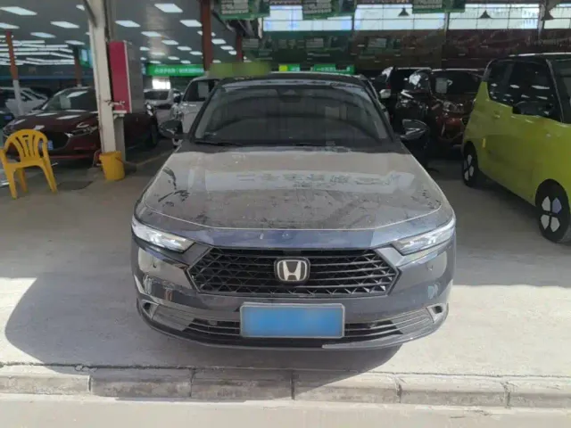 Honda Accord — Фото автомобиля 2