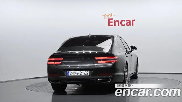 Genesis G80 RG3 — Фото автомобиля 3