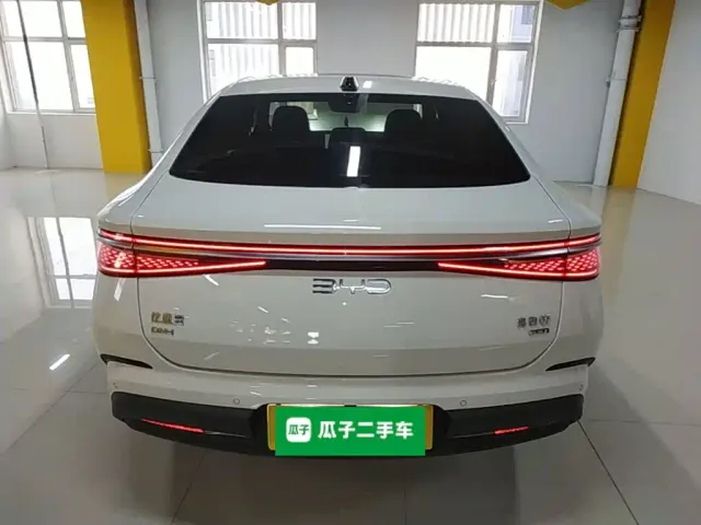BYD Seal 07 DM-i — Фото автомобиля 5