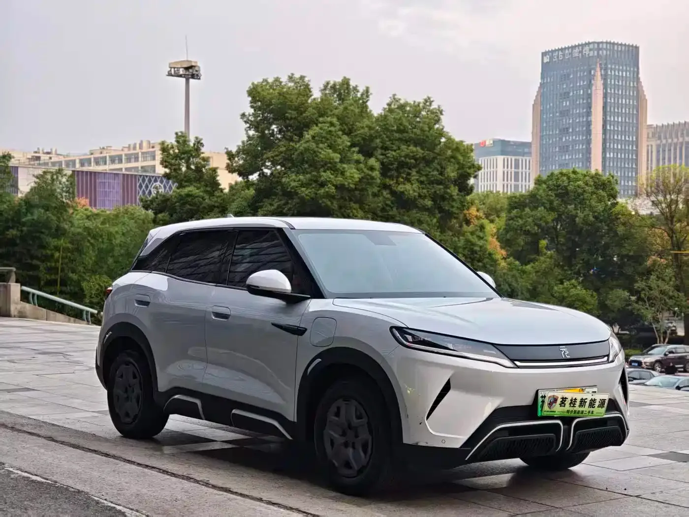 BYD Yuan UP 2024 401KM Vitality Edition — Фото автомобиля 2